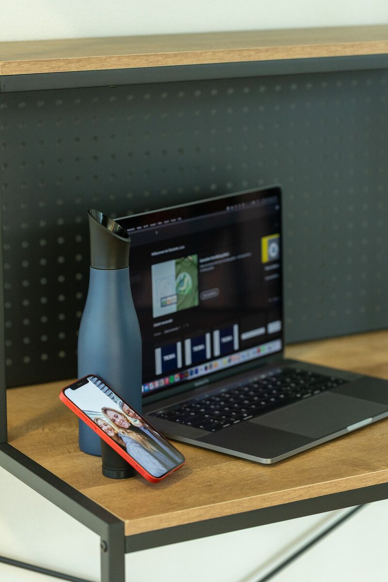 TROIKA STAND BY ME  Insulated Bottle with MagSafe® Phone Holder