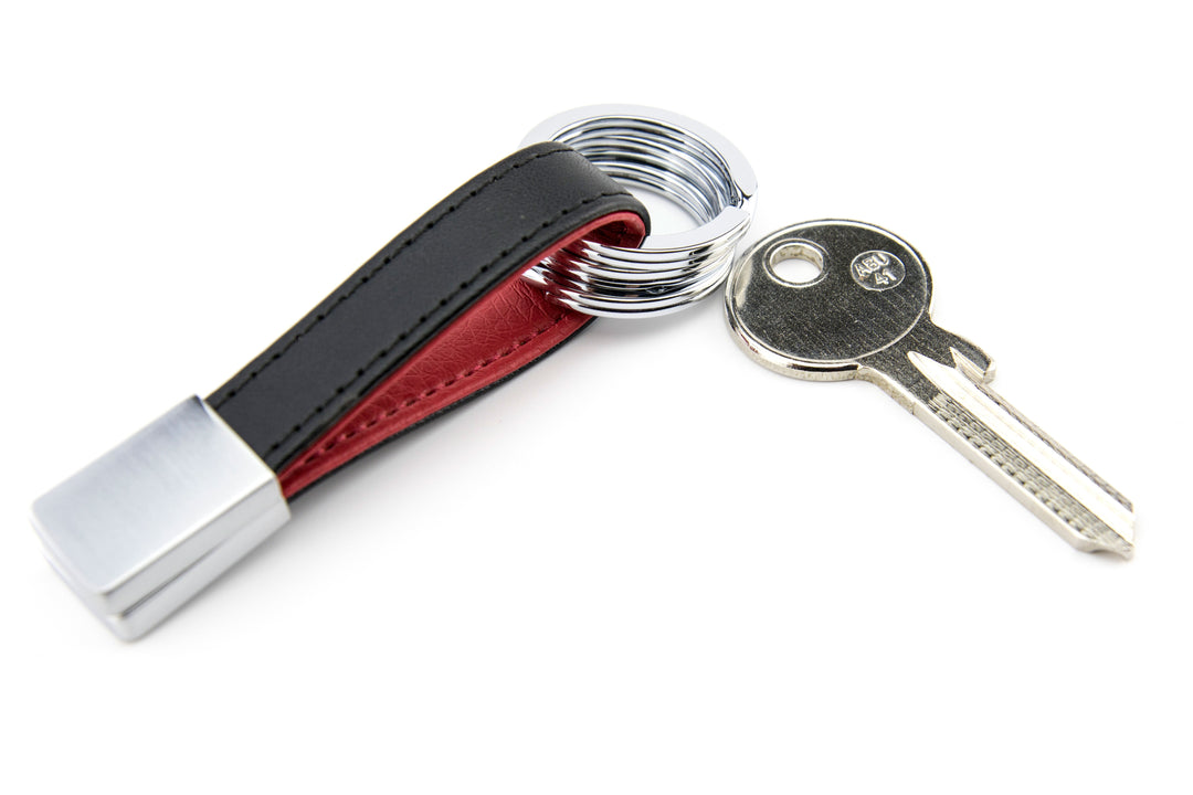 Troika Twister Key Chain - Red Pepper Leather Valet Keyring