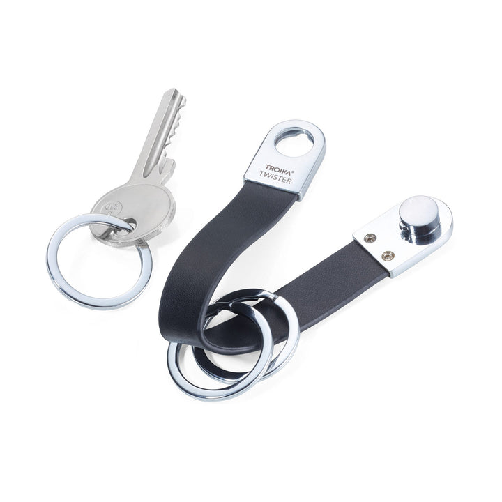 Troika Twister Round Black Twist-Lock Valet Keyring Item KRG749/LE showing loose key