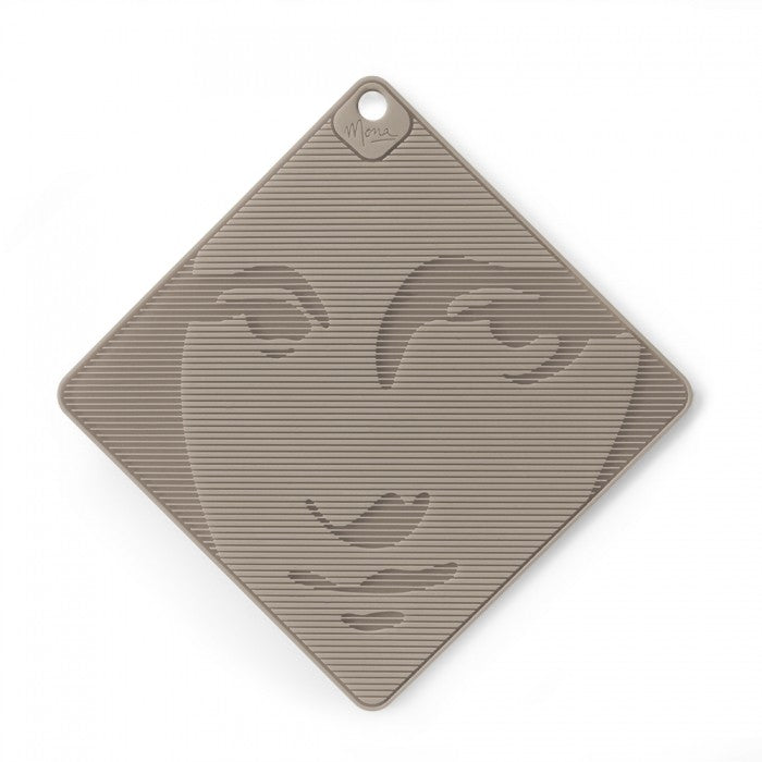 Lib Editeurs D'idees MONA Multi-Functional Trivet inspired by Leonardo da Vinci's Mona Lisa Made in France from foodsafe Silicone. Shown Grey